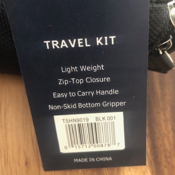 Original Penguin Travel Kit - NWT - Picture 6 of 7